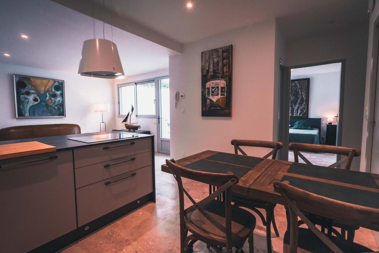 Appartement Avec Cour Privee Centre Ville Classe 4 Etoiles Remparts 1 La Rochelle  Exteriér fotografie